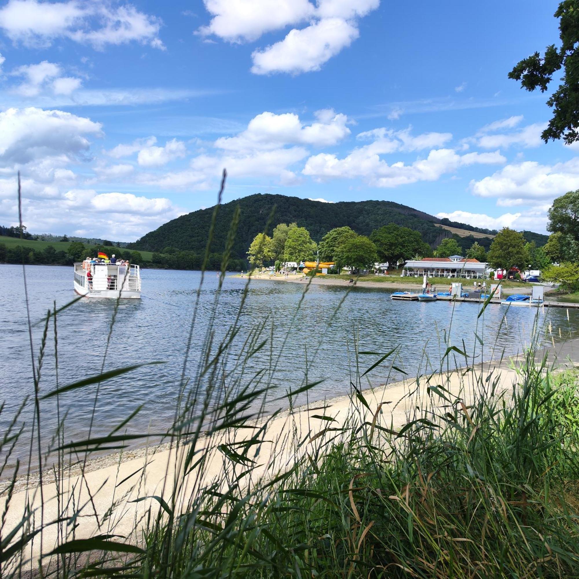 Diemelsee Chalet - Romantisches Ferienhaus Im Sauerland Naehe Willingen Winterberg Mit Seeblick Екстериор снимка